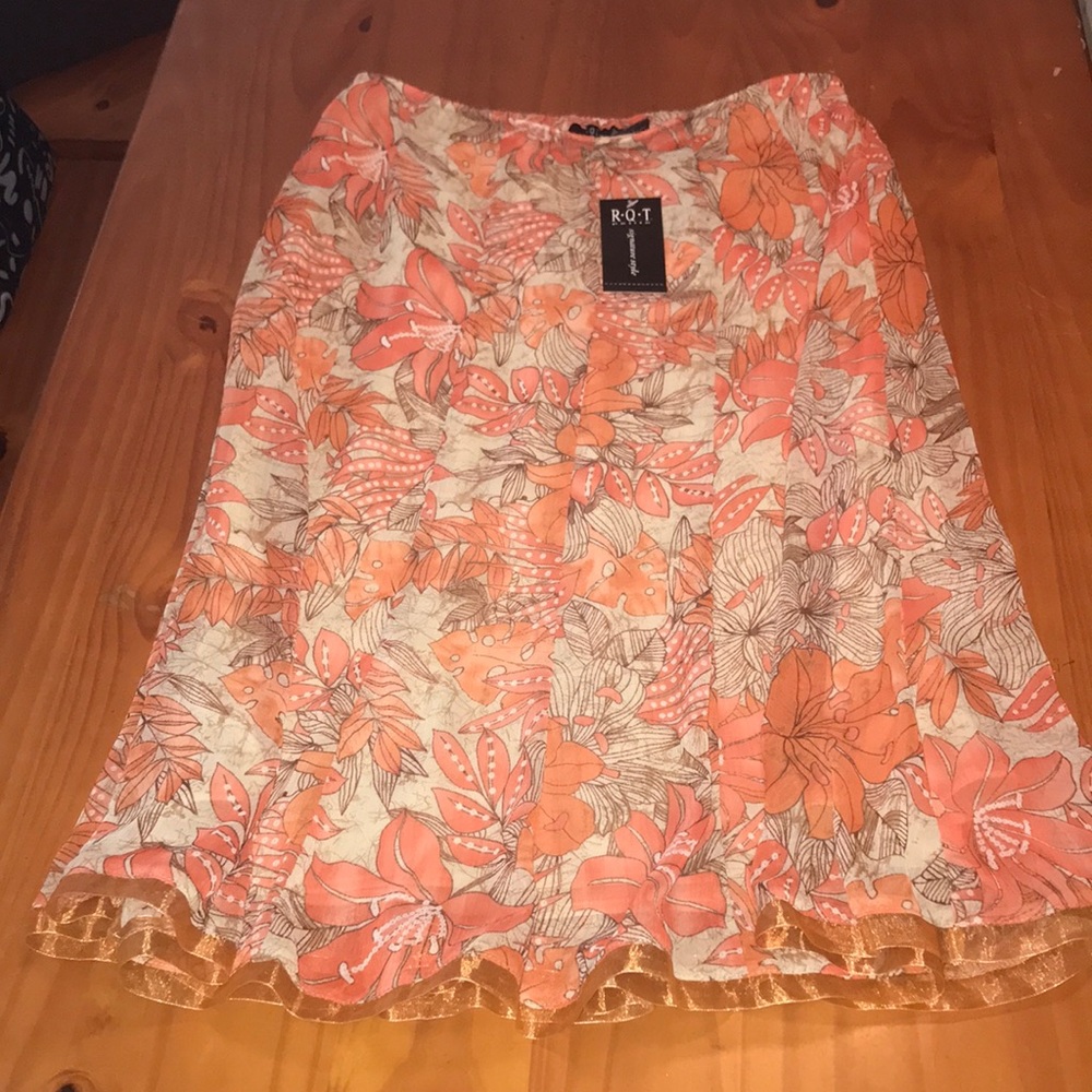 Skirt new